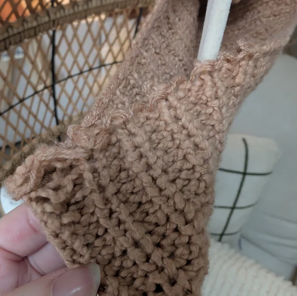 Free People Sweater - Picture 5 of 5